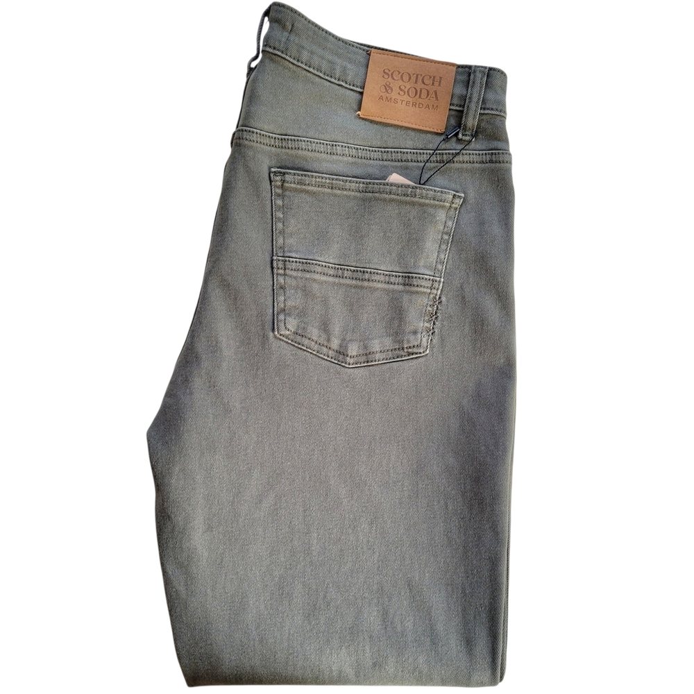 Scotch & Soda // M's Straight Leg 5-Pocket Jeans // 34 // Dusty Olive - Picture 3 of 11